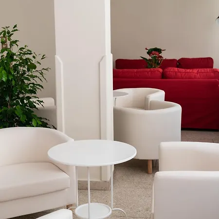 Casa Adele ゲストハウス ローマ